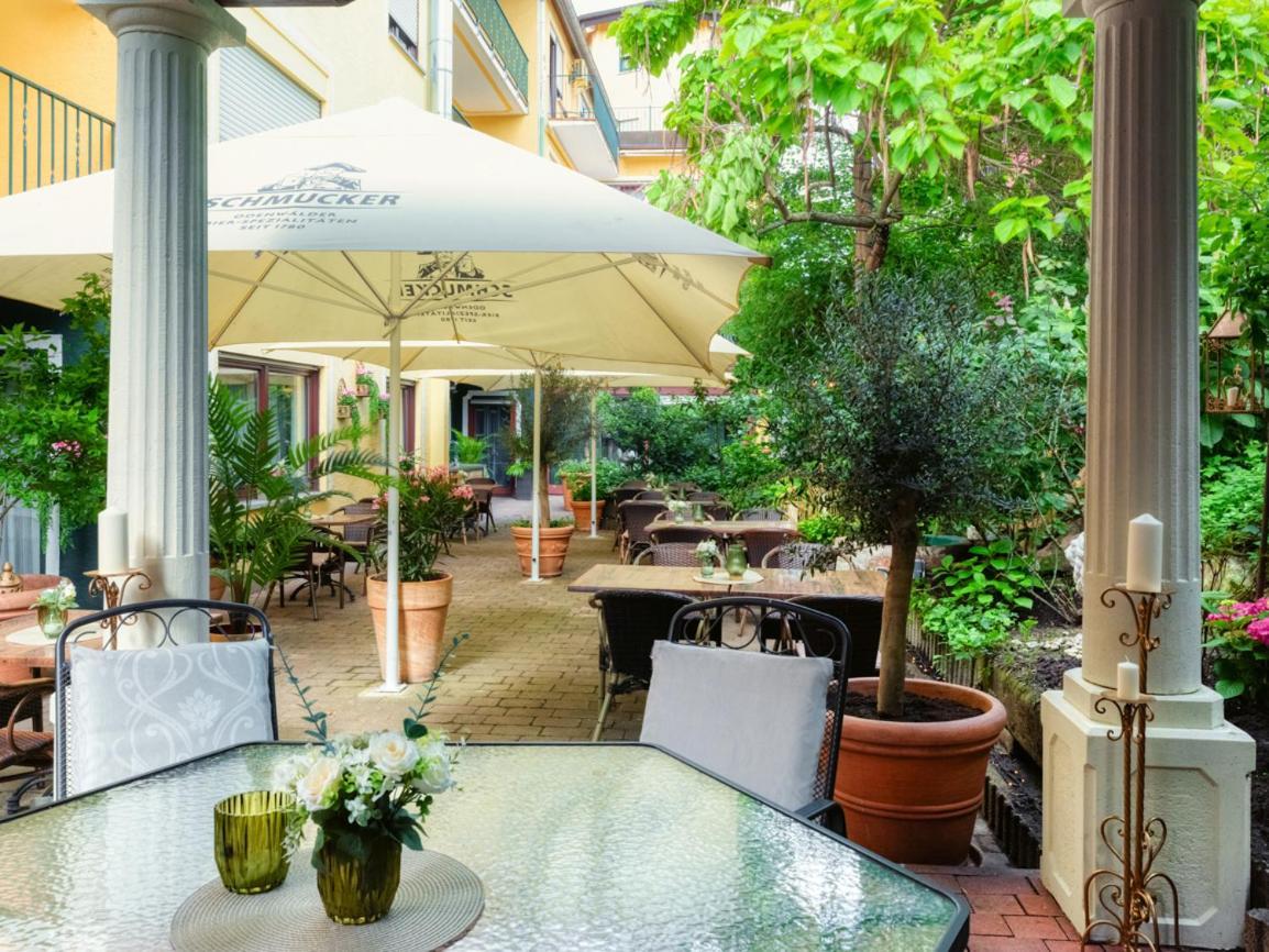 ויארנהים Hotel-Restaurant Central Am Koenigshof מראה חיצוני תמונה